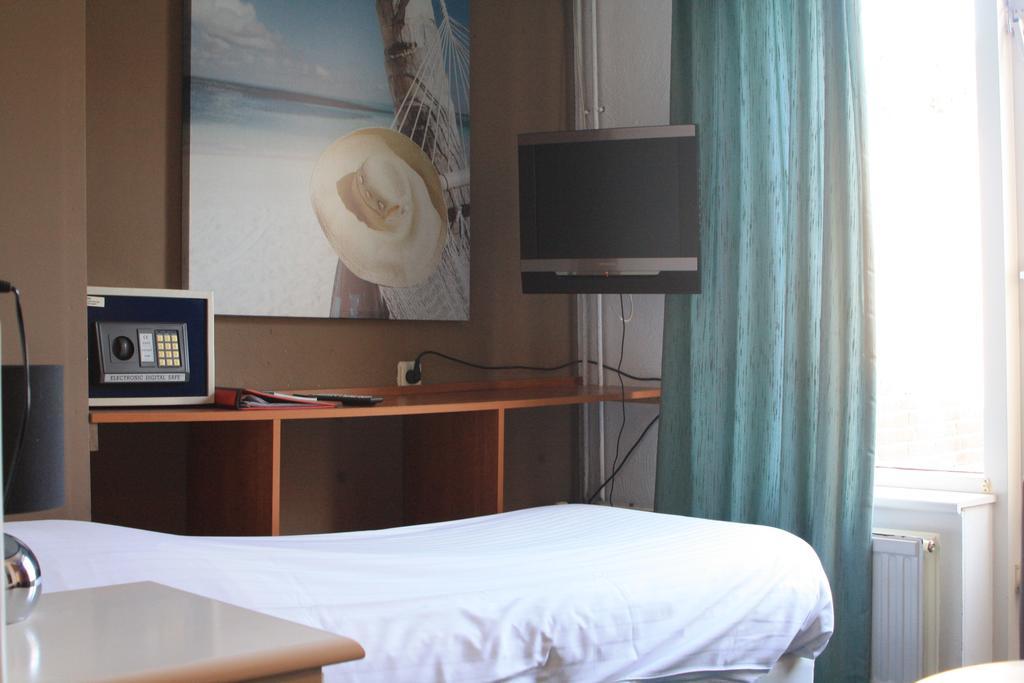齐恩杜因酒店 滨海卡特韦克 客房 照片